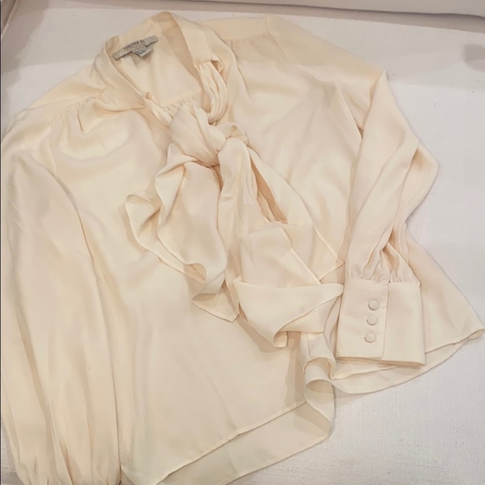 Forever 21 cream color blouse